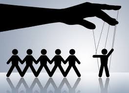 Bahaya Pemanfaatan Lembaga Instansi untuk Kepentingan Golongan dan Pribadi